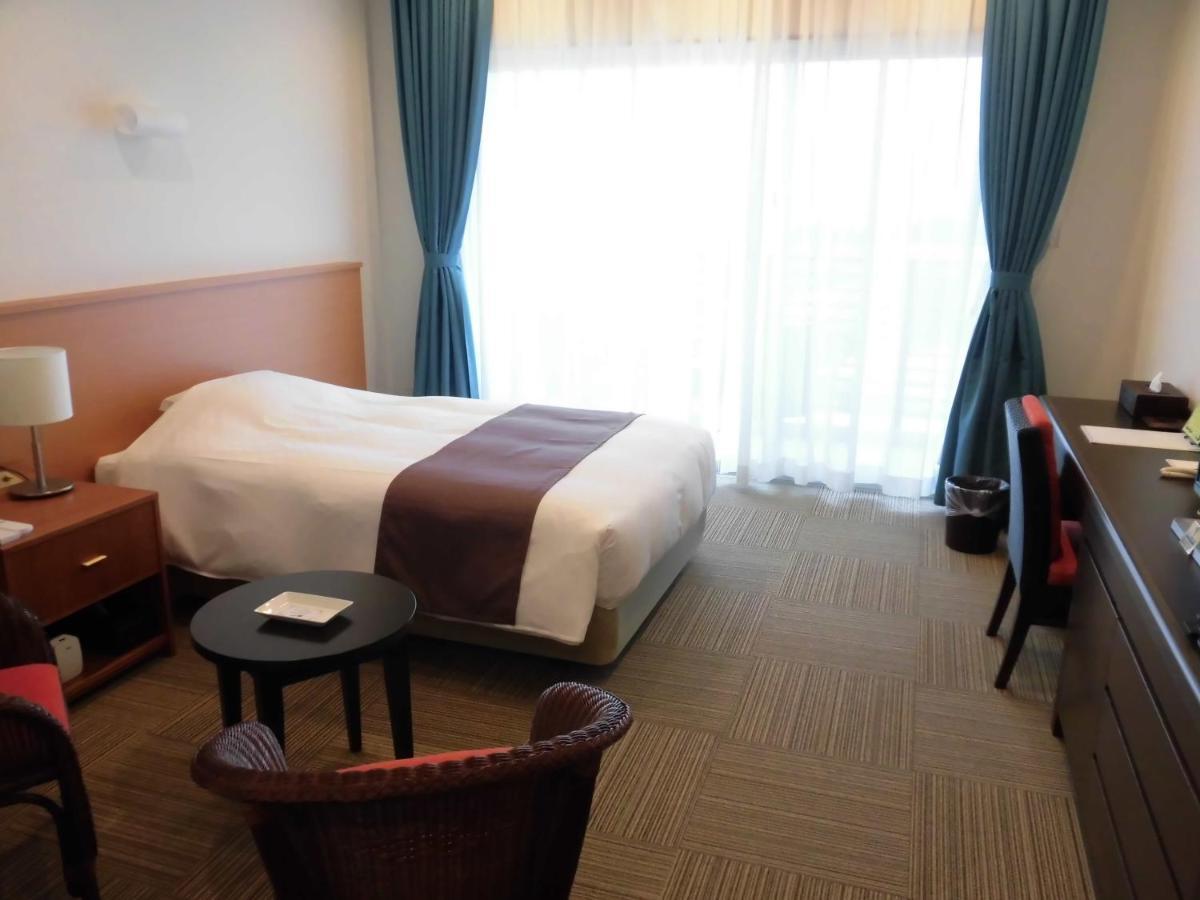 Sakura Resort Hotel Ishigaki Ishigaki  Екстер'єр фото