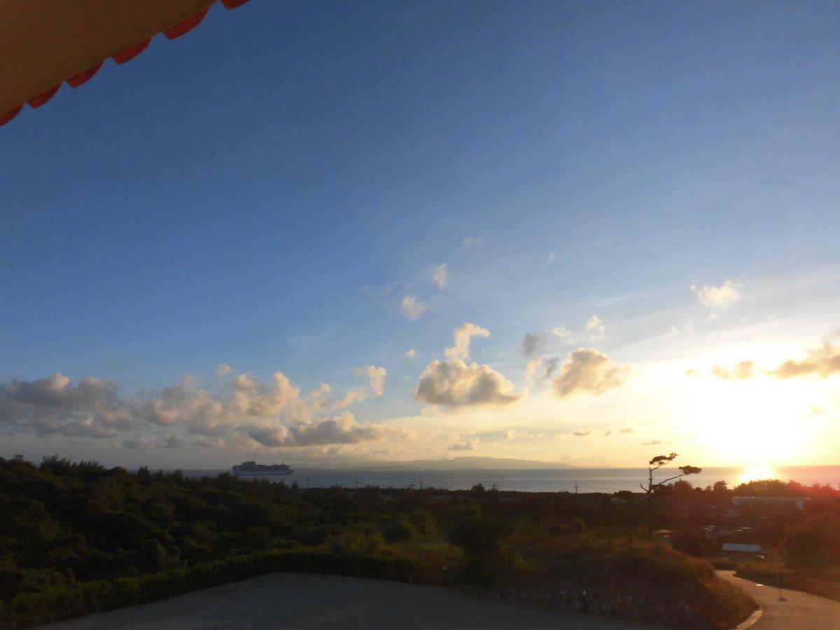 Sakura Resort Hotel Ishigaki Ishigaki  Екстер'єр фото