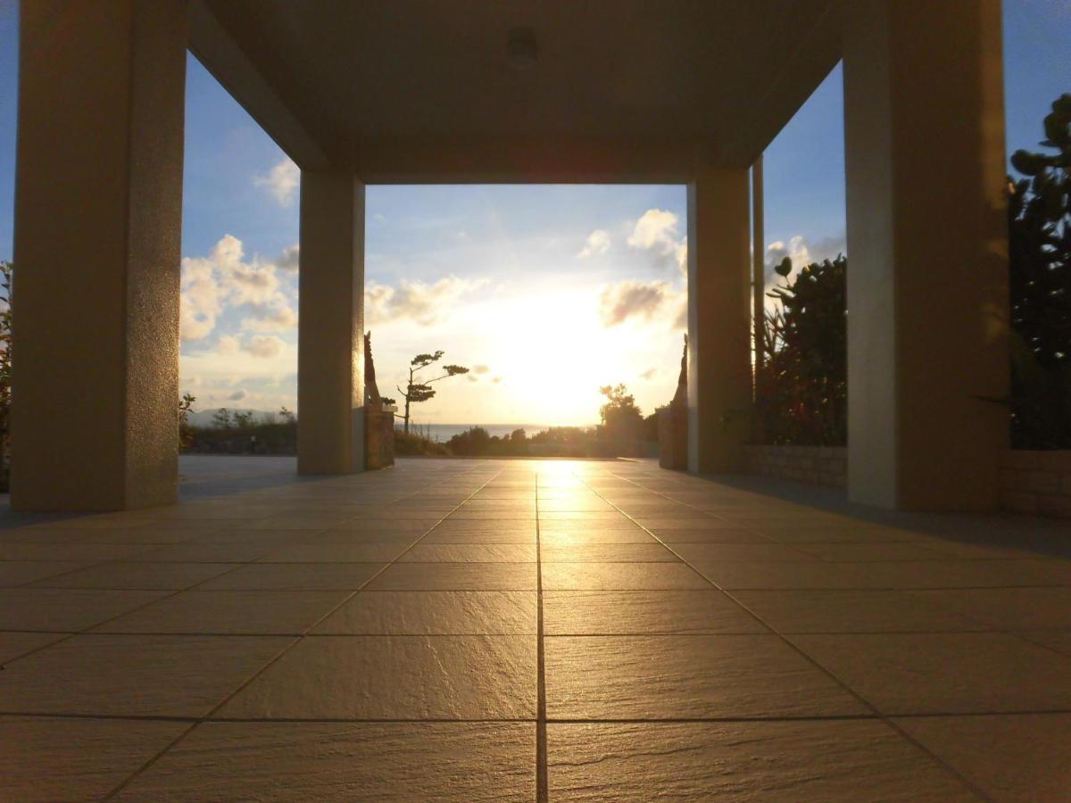 Sakura Resort Hotel Ishigaki Ishigaki  Екстер'єр фото