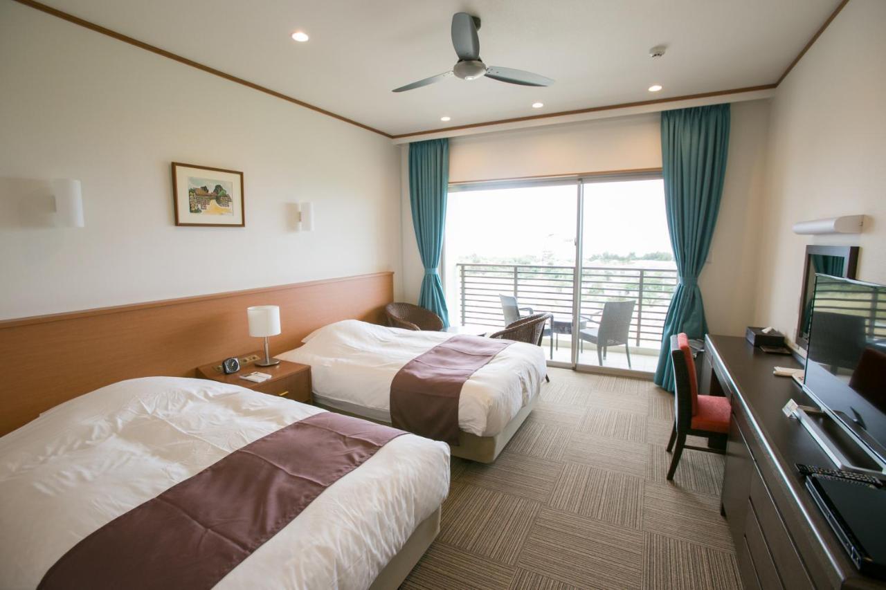 Sakura Resort Hotel Ishigaki Ishigaki  Екстер'єр фото