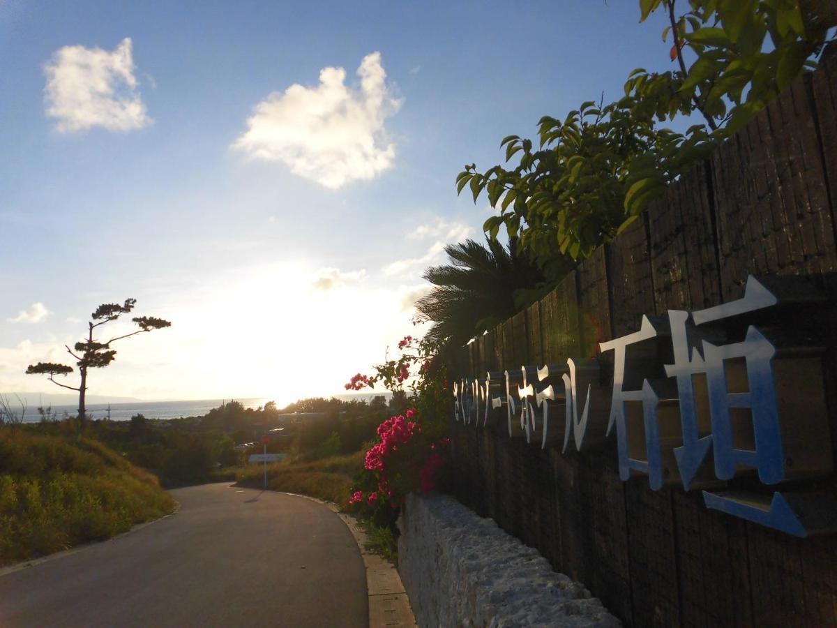 Sakura Resort Hotel Ishigaki Ishigaki  Екстер'єр фото